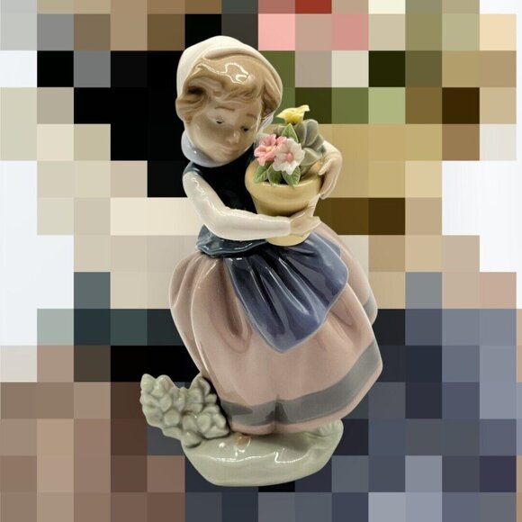 Vintage Lladro Spring Is Here Girl With Basket of Flowers 6.75" Figurine #5223 - Picture 5 of 16